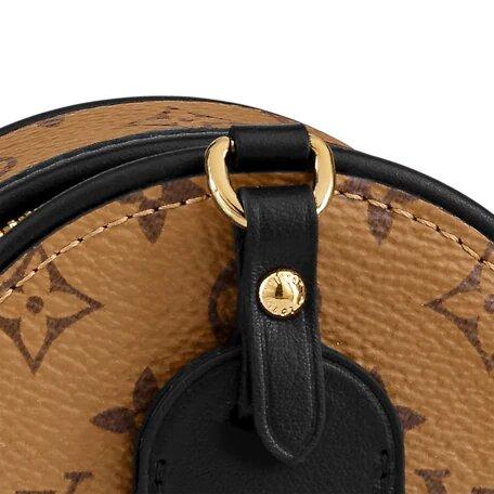 Louis Vuitton Boîte Chapeau Necklace Monogram Reverse
